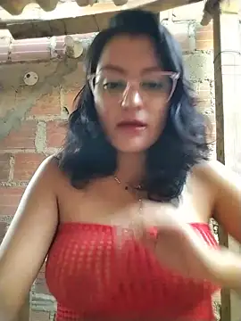sienna elara online show from July 8, 2026, 11:04 am