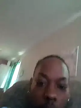zdaddymm online show from May 27, 2026, 5:32 pm
