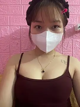 Snapshot of Cherry_Cherry09 chatting on April 9, 2026, 2:11 am Cherry Cherry09 online show from April 9, 2026, 2:11 am