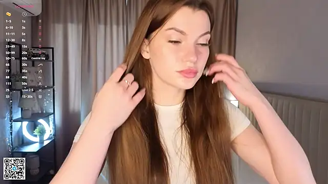 JerleneBelfy online show from April 10, 2026, 4:06 am