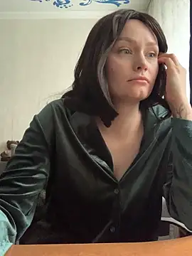 Ann Hunt online show from April 14, 2026, 10:21 am