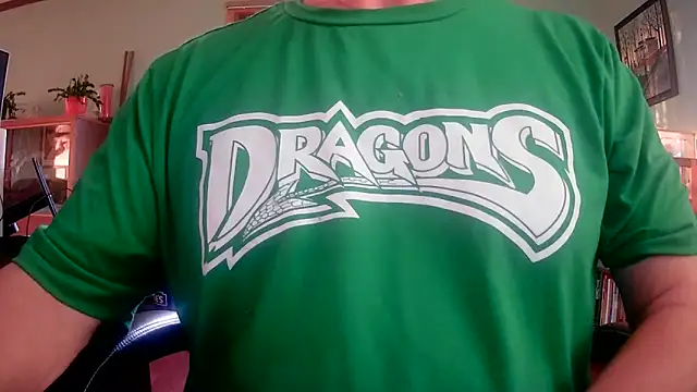 Snapshot of ilundercover chatting on April 11, 2026, 11:47 am ilundercover online show from April 11, 2026, 11:47 am