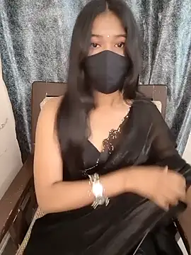 CUTE SIMMY- online show from April 16, 2026, 4:35 am