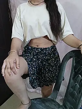 Snapshot of Baby-Doll_ chatting on May 20, 2026, 4:07 am Baby-Doll online show from May 20, 2026, 4:07 am
