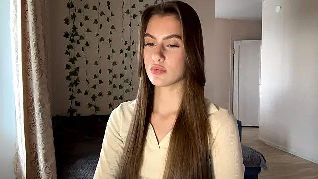 LiseVener online show from May 16, 2026, 10:36 am