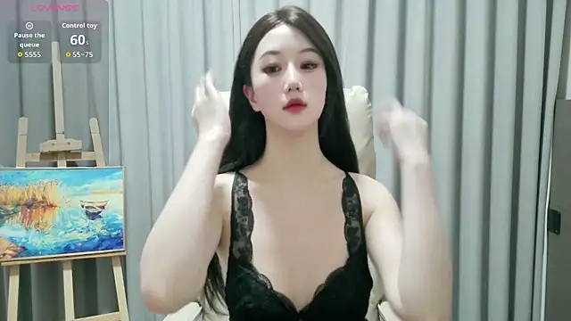 Snapshot of LUNYI-CC chatting on May 24, 2026, 1:27 pm LUNYI-CC online show from May 24, 2026, 1:27 pm