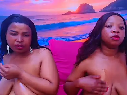 GoldenLuxeLady online show from June 6, 2026, 6:12 pm
