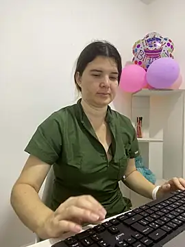 amelia 16 online show from June 10, 2026, 1:54 pm
