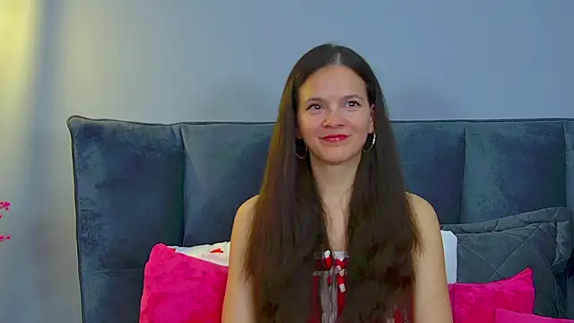 Snapshot of LeonaLane chatting on May 16, 2026, 6:21 am LeonaLane online show from May 16, 2026, 6:21 am
