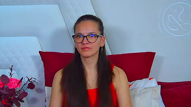 Snapshot of LeonaLane chatting on May 20, 2026, 6:30 am LeonaLane online show from May 20, 2026, 6:30 am