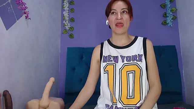 Snapshot of alorena_megancm chatting on May 13, 2026, 3:26 am alorena megancm online show from May 13, 2026, 3:26 am