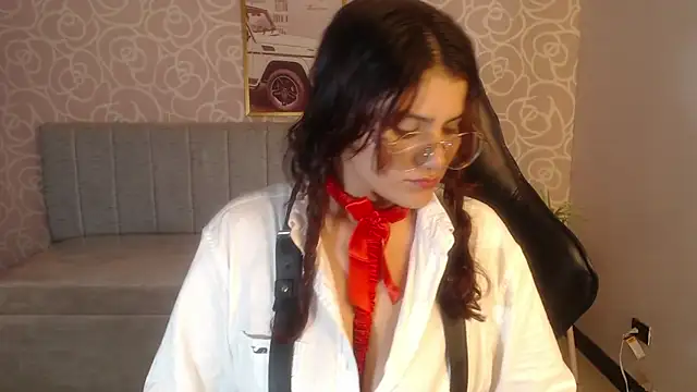 Snapshot of Scarlett_jhonson_ch chatting on April 17, 2026, 8:01 pm Scarlett jhonson ch online show from April 17, 2026, 8:01 pm