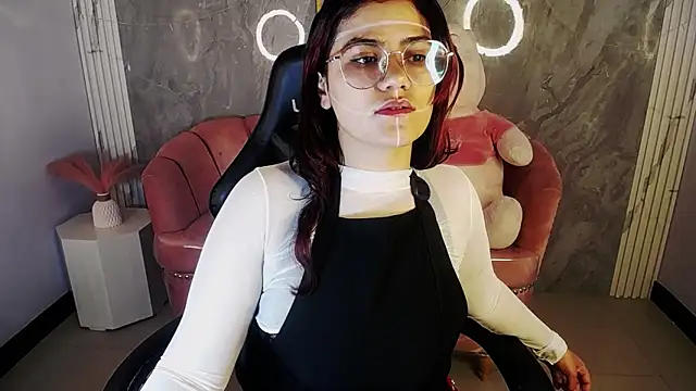 Snapshot of Scarlett_jhonson_ch chatting on May 14, 2026, 12:34 pm Scarlett jhonson ch online show from May 14, 2026, 12:34 pm