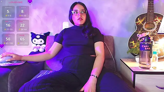 Snapshot of ambar__devon chatting on May 19, 2026, 1:56 am ambar devon online show from May 19, 2026, 1:56 am