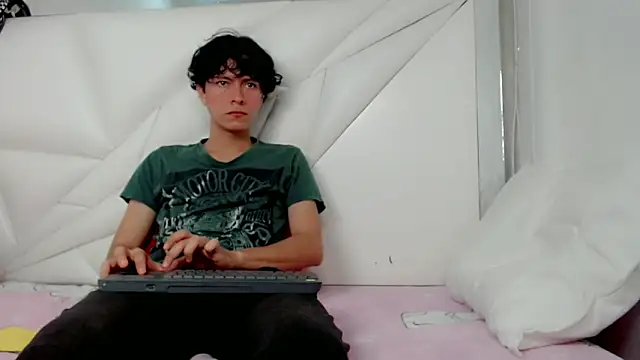 Shirowitheb online show from April 9, 2026, 1:16 pm