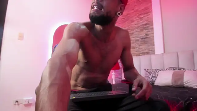 Snapshot of cero_khalifa chatting on April 10, 2026, 10:03 pm cero khalifa online show from April 10, 2026, 10:03 pm