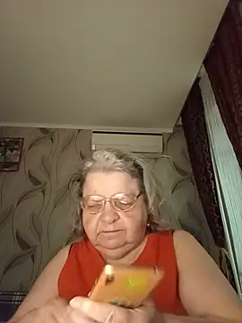MartaMia68 online show from May 22, 2026, 5:29 pm
