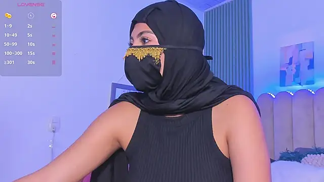 Snapshot of Layla_amirah chatting on May 19, 2026, 3:02 am Layla amirah online show from May 19, 2026, 3:02 am