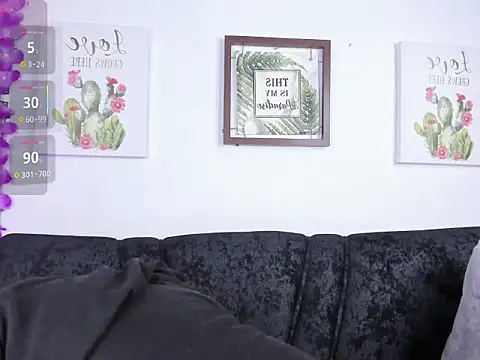 haly smif online show from April 9, 2026, 2:00 pm