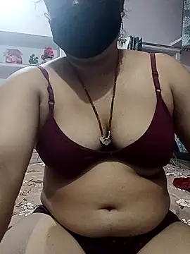Snapshot of bhabhi-lovely chatting on April 29, 2026, 5:30 pm bhabhi-lovely online show from April 29, 2026, 5:30 pm