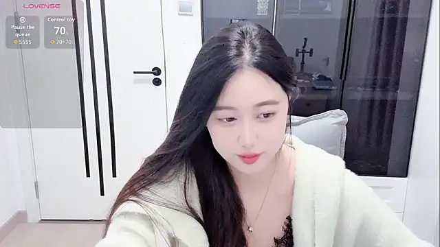 Snapshot of secret-sese chatting on April 25, 2026, 1:41 pm secret-sese online show from April 25, 2026, 1:41 pm
