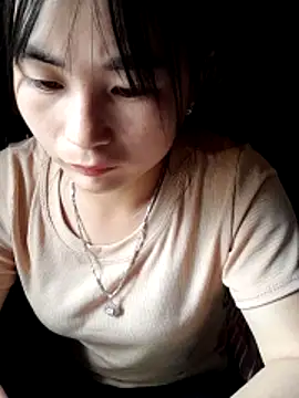 Maianly online show from April 10, 2026, 2:39 am