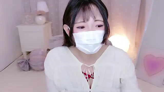 Satomi nn online show from May 3, 2026, 12:16 am