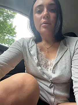 Snapshot of LucyHotty_ chatting on July 14, 2026, 1:50 pm LucyHotty online show from July 14, 2026, 1:50 pm