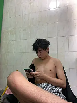 Snapshot of titi-999 chatting on July 6, 2026, 2:25 pm titi-999 online show from July 6, 2026, 2:25 pm