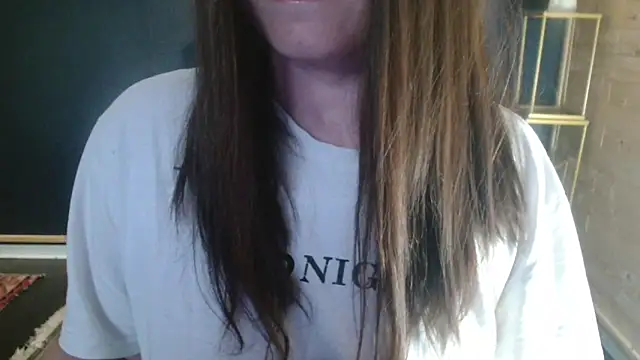 Snapshot of NicoleLove_ chatting on May 24, 2026, 4:12 pm NicoleLove online show from May 24, 2026, 4:12 pm