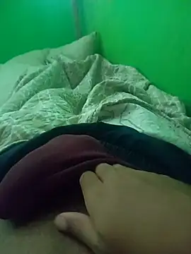 Snapshot of Safadocari chatting on April 10, 2026, 12:21 pm Safadocari online show from April 10, 2026, 12:21 pm