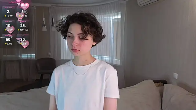 Snapshot of AllisonKierce chatting on May 31, 2026, 3:15 am AllisonKierce online show from May 31, 2026, 3:15 am