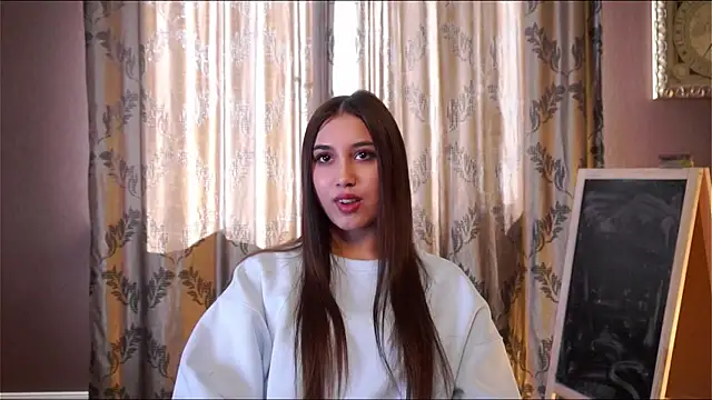 Snapshot of NicolWimett chatting on April 16, 2026, 6:36 am NicolWimett online show from April 16, 2026, 6:36 am