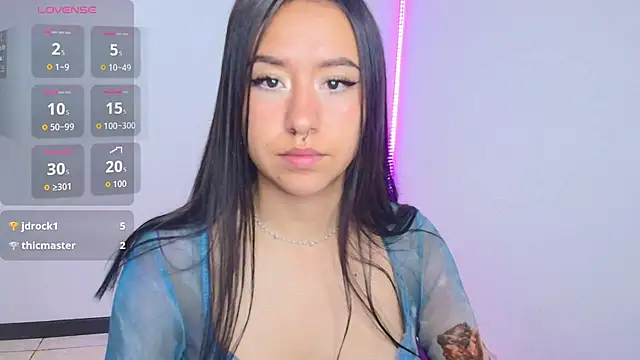 chloe-disire online show from May 11, 2026, 10:32 am