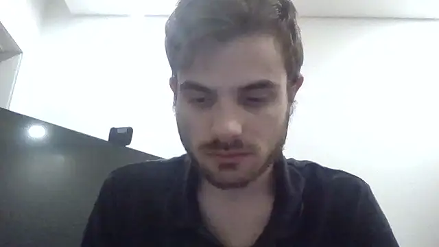 danievio21 online show from May 5, 2026, 9:56 pm