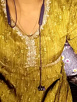 SEXY NOOR01 online show from April 11, 2026, 7:24 am