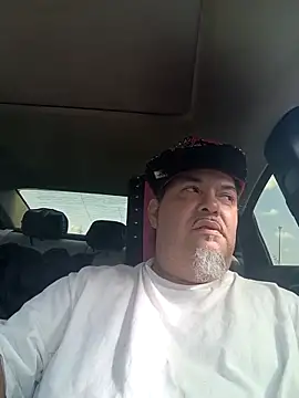 Snapshot of MrBustNut2026 chatting on April 9, 2026, 4:01 pm MrBustNut2026 online show from April 9, 2026, 4:01 pm