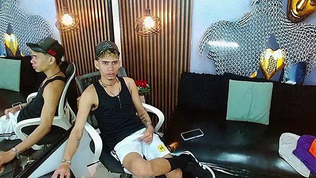 Snapshot of Skinny_cute_Alyer chatting on June 5, 2026, 2:18 am Skinny cute Alyer online show from June 5, 2026, 2:18 am