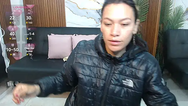 Snapshot of alonddra_tay chatting on May 17, 2026, 11:28 am alonddra tay online show from May 17, 2026, 11:28 am