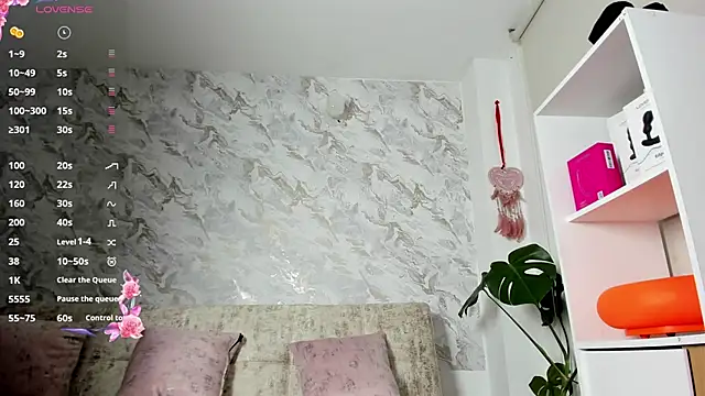 missallydoll online show from May 26, 2026, 11:28 am