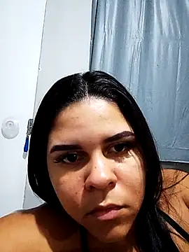 Snapshot of Putinha2004 chatting on July 29, 2026, 11:14 pm Putinha2004 online show from July 29, 2026, 11:14 pm