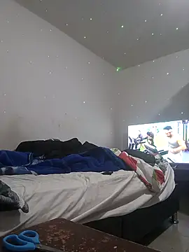 Snapshot of angelplu chatting on April 13, 2026, 6:02 pm angelplu online show from April 13, 2026, 6:02 pm