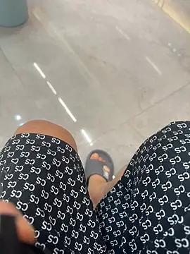 Snapshot of tanhua002 chatting on April 13, 2026, 2:33 pm tanhua002 online show from April 13, 2026, 2:33 pm