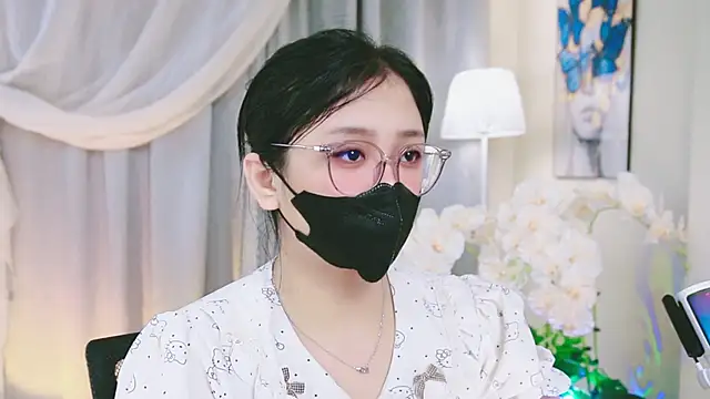 Snapshot of Chan_Chann chatting on June 11, 2026, 2:26 pm Chan Chann online show from June 11, 2026, 2:26 pm