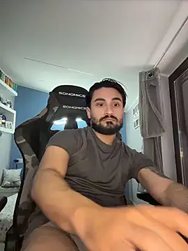 Snapshot of yourpassionhoot chatting on April 14, 2026, 2:56 pm yourpassionhoot online show from April 14, 2026, 2:56 pm