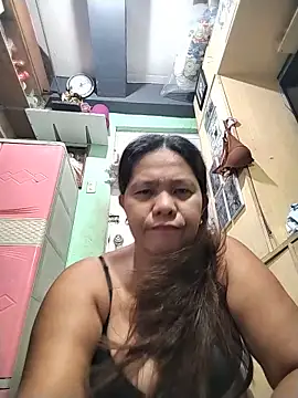 FILIPINAPUSSYPINAY online show from May 28, 2026, 2:14 pm