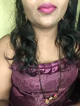 Snapshot of ur_love_kannada1 chatting on May 5, 2026, 10:23 am ur love kannada1 online show from May 5, 2026, 10:23 am