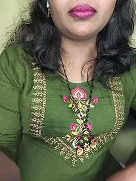 Snapshot of ur_love_kannada1 chatting on May 19, 2026, 5:41 pm ur love kannada1 online show from May 19, 2026, 5:41 pm