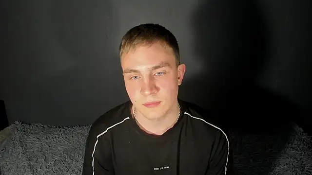 avrions online show from April 14, 2026, 2:01 pm