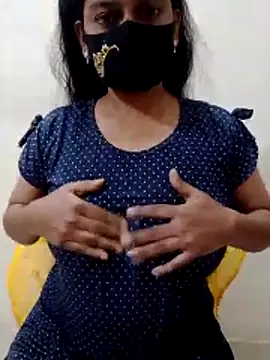 black-woman online show from April 10, 2026, 4:12 pm